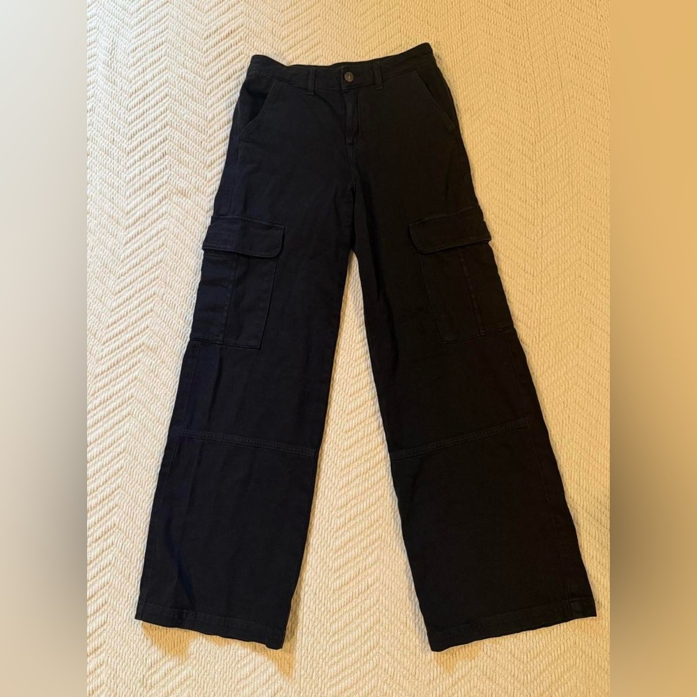 American Eagle black cargo pants – size 0